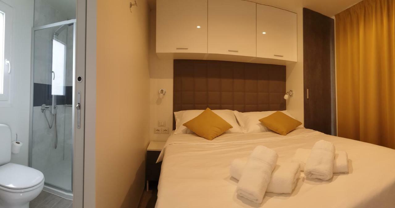 Dalmaris Camp - Prestige Mobile Homes บีโอกราดนาโมรู ภายนอก รูปภาพ